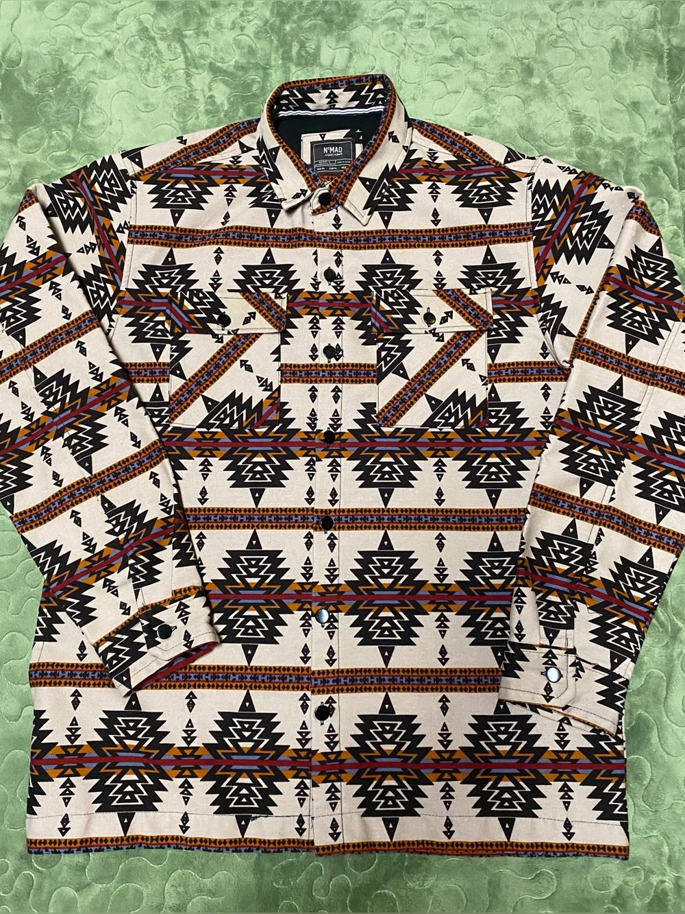 Nomad Jacket Men's X-Large Brown Aztec Southwestern Graphic Shacket w pockets